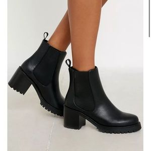 Chloe Chelsea Boots from Urban Outfitters (Size 10)